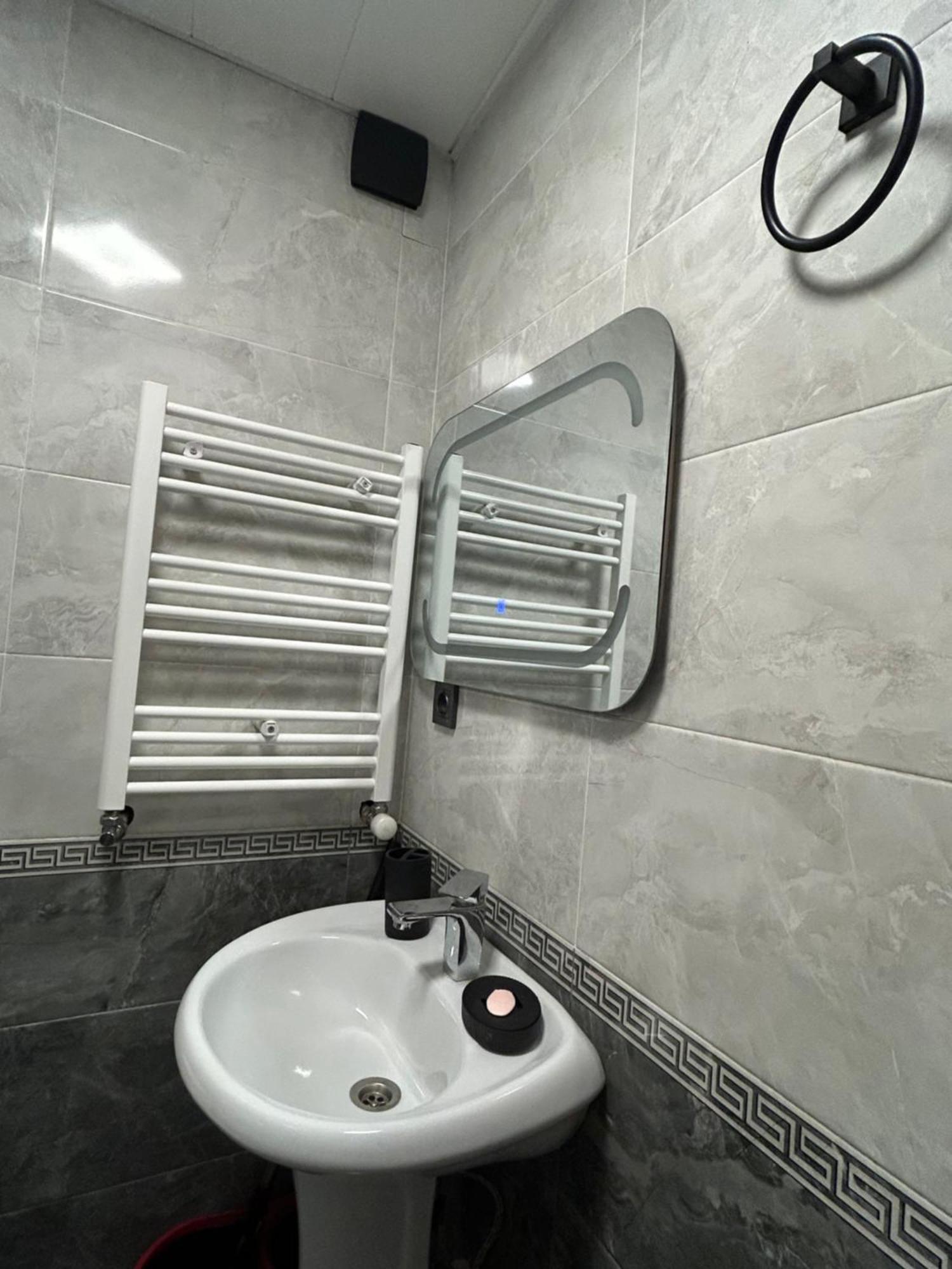 Mtx Tbilisi Apartment Luaran gambar